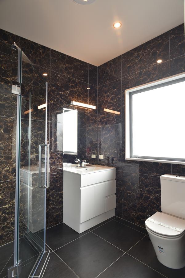 ビーリー プラザ モーテル クライストチャーチ エクステリア 写真 Bathroom